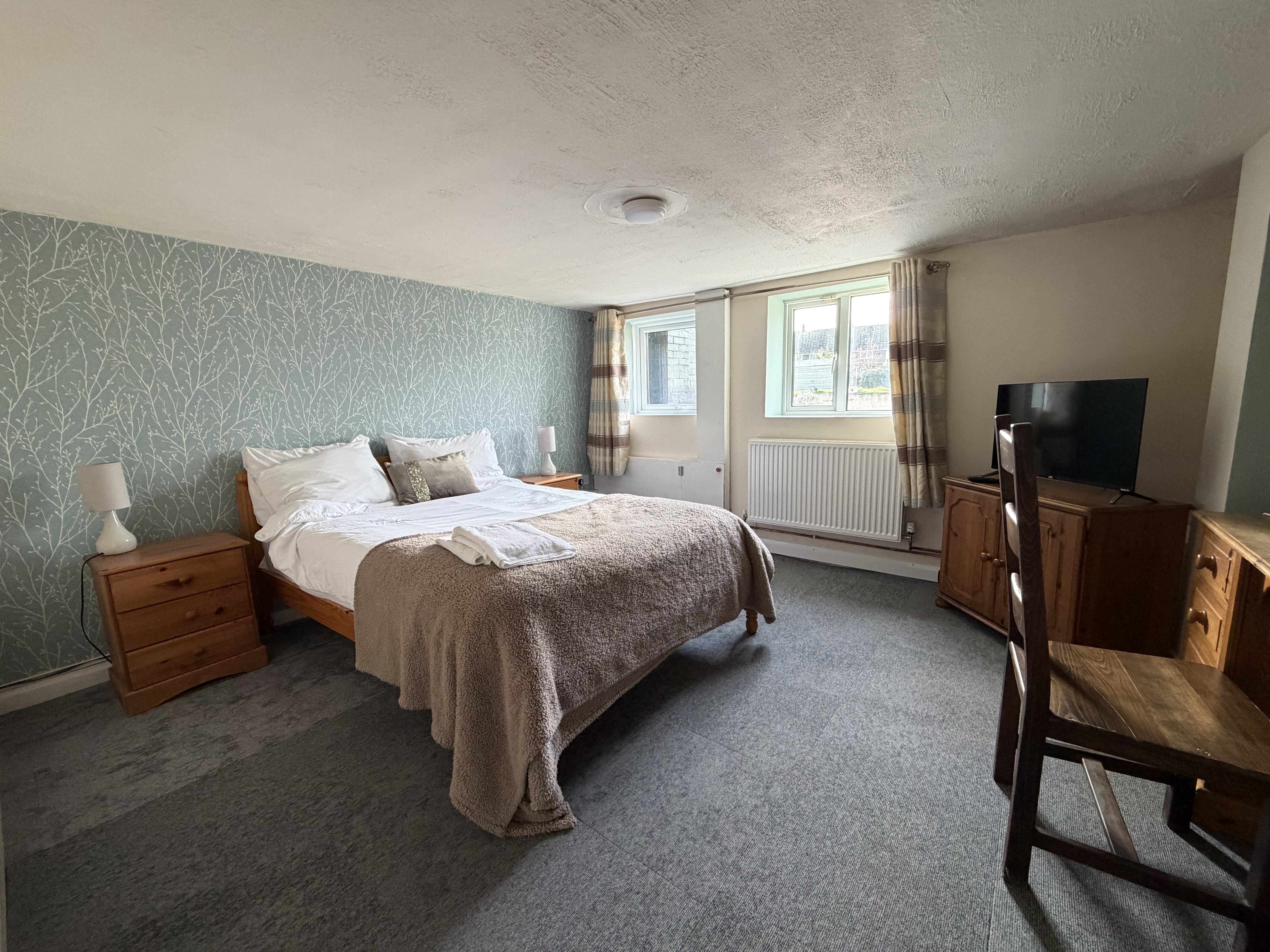 Chambre Double avec salle de bain partagée